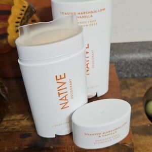 New NATIVE brand 1 Full Size Deoderant Unisex Toasted Marshmallow & Vani…